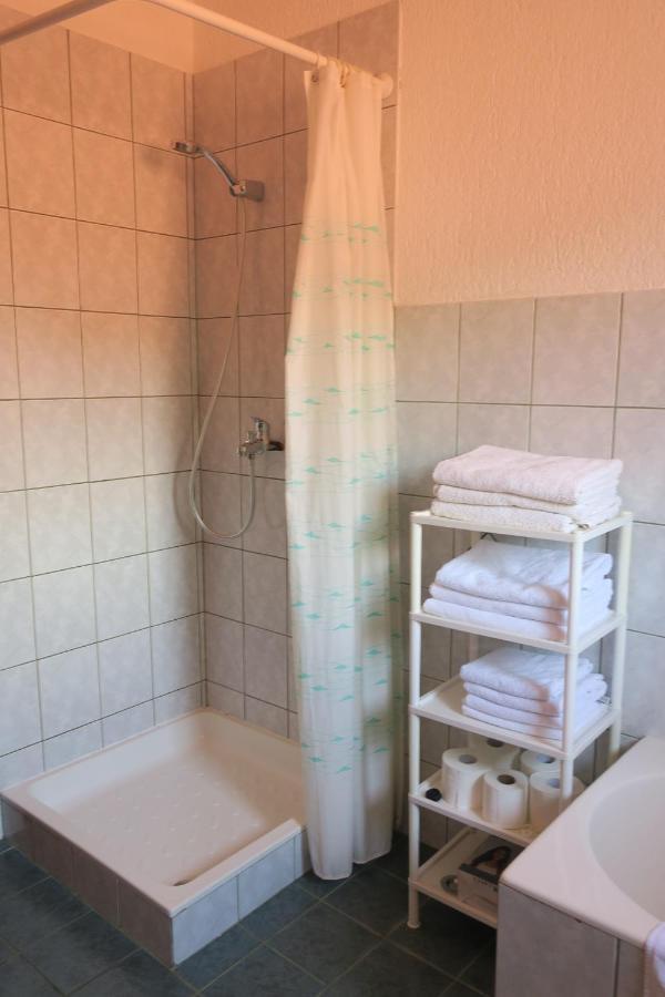 Mesic Apartment Сень Екстер'єр фото