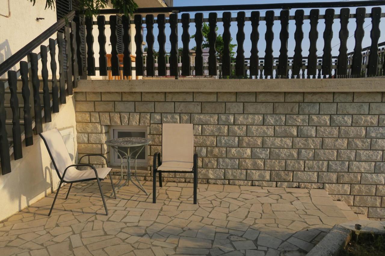 Mesic Apartment Сень Екстер'єр фото